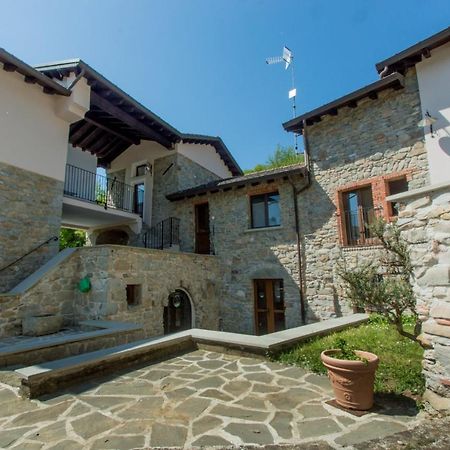 Ca' Di Martino Bed & Breakfast Gavedo Bagian luar foto
