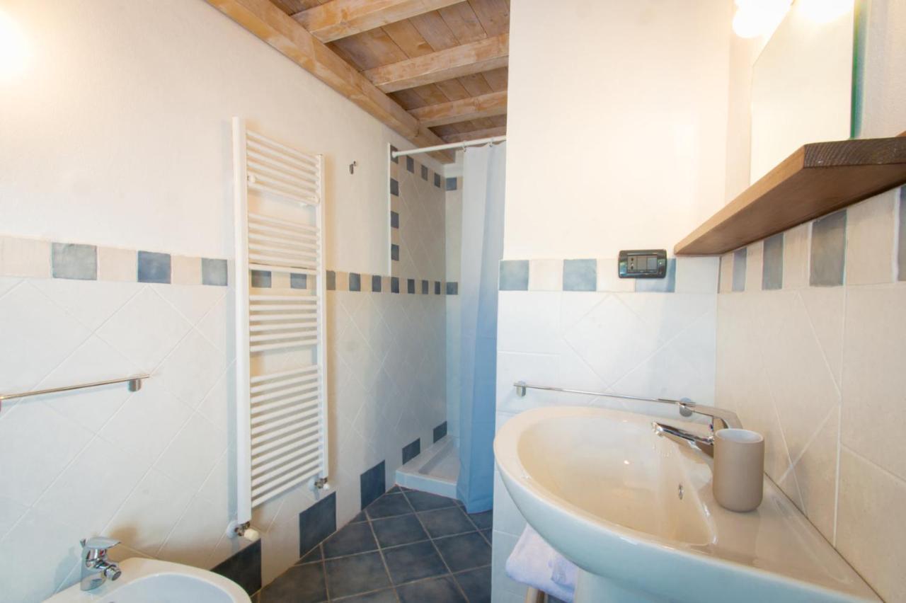 Ca' Di Martino Bed & Breakfast Gavedo Bagian luar foto