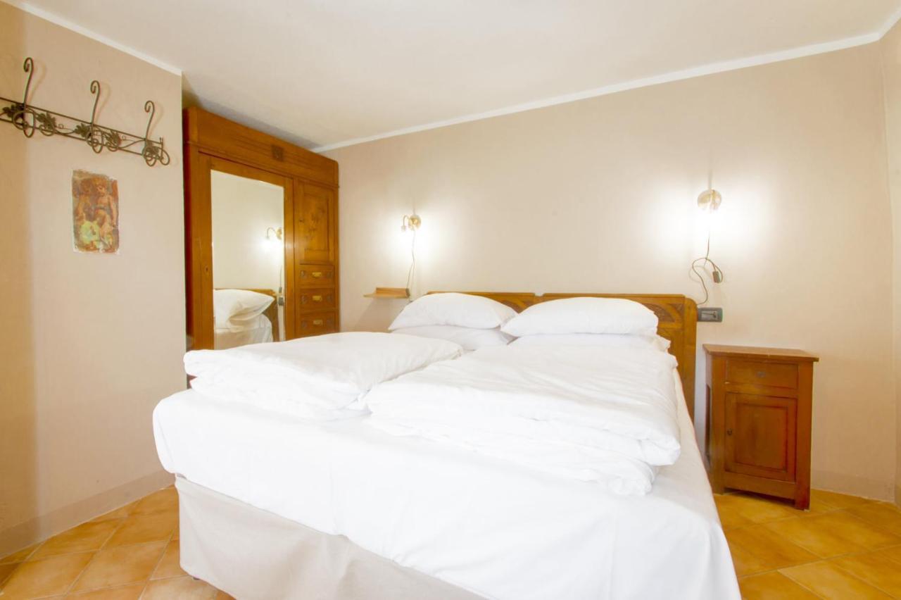Ca' Di Martino Bed & Breakfast Gavedo Bagian luar foto