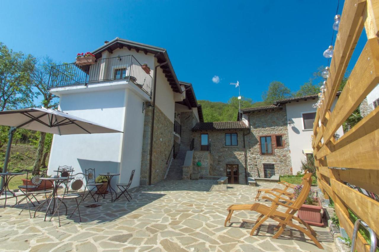Ca' Di Martino Bed & Breakfast Gavedo Bagian luar foto
