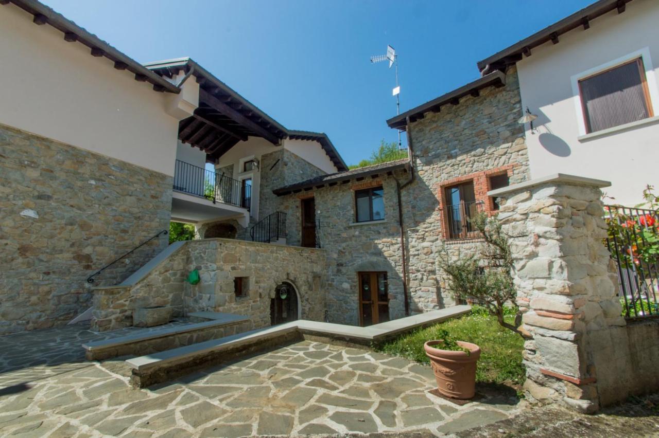 Ca' Di Martino Bed & Breakfast Gavedo Bagian luar foto